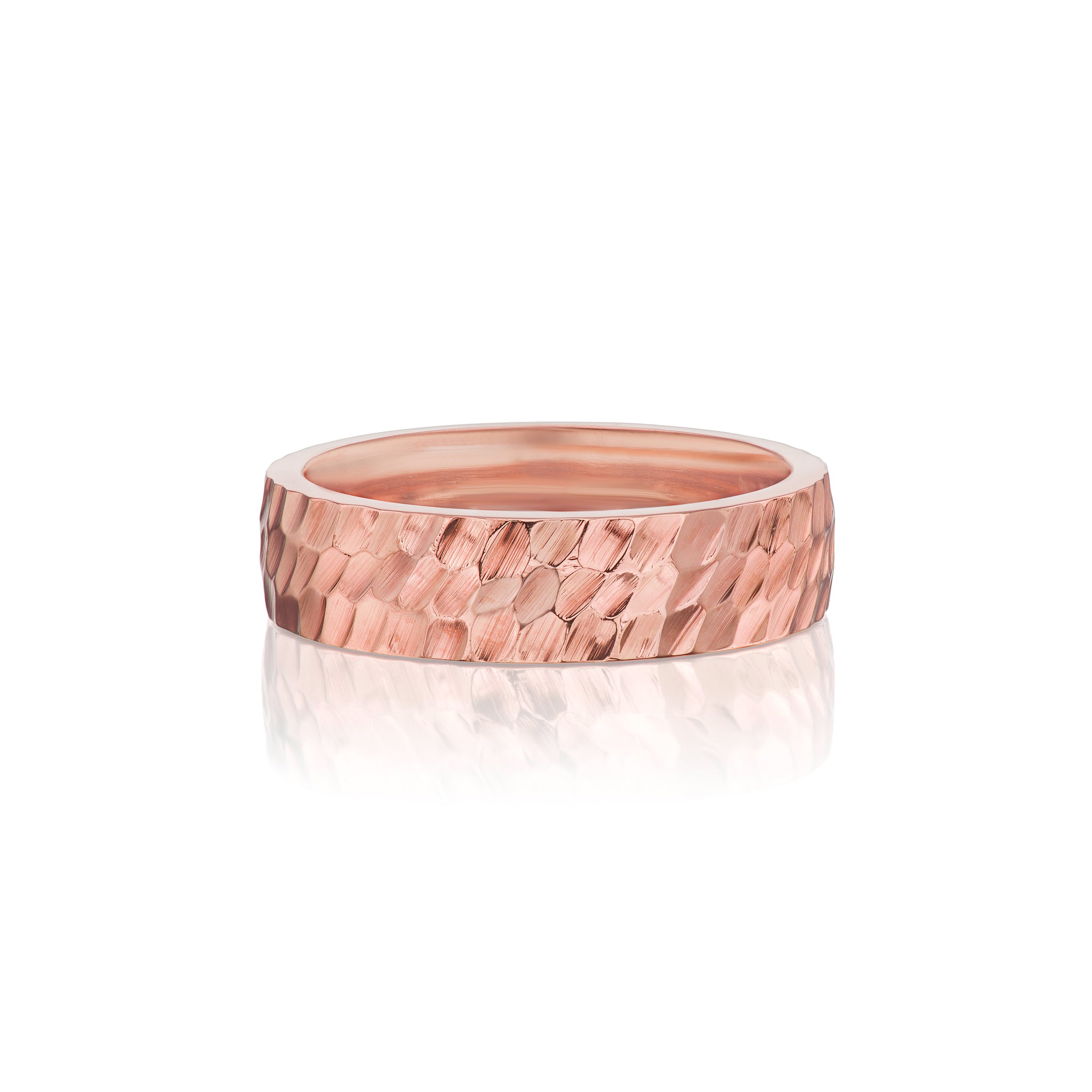 Classic Wide Hammered Band