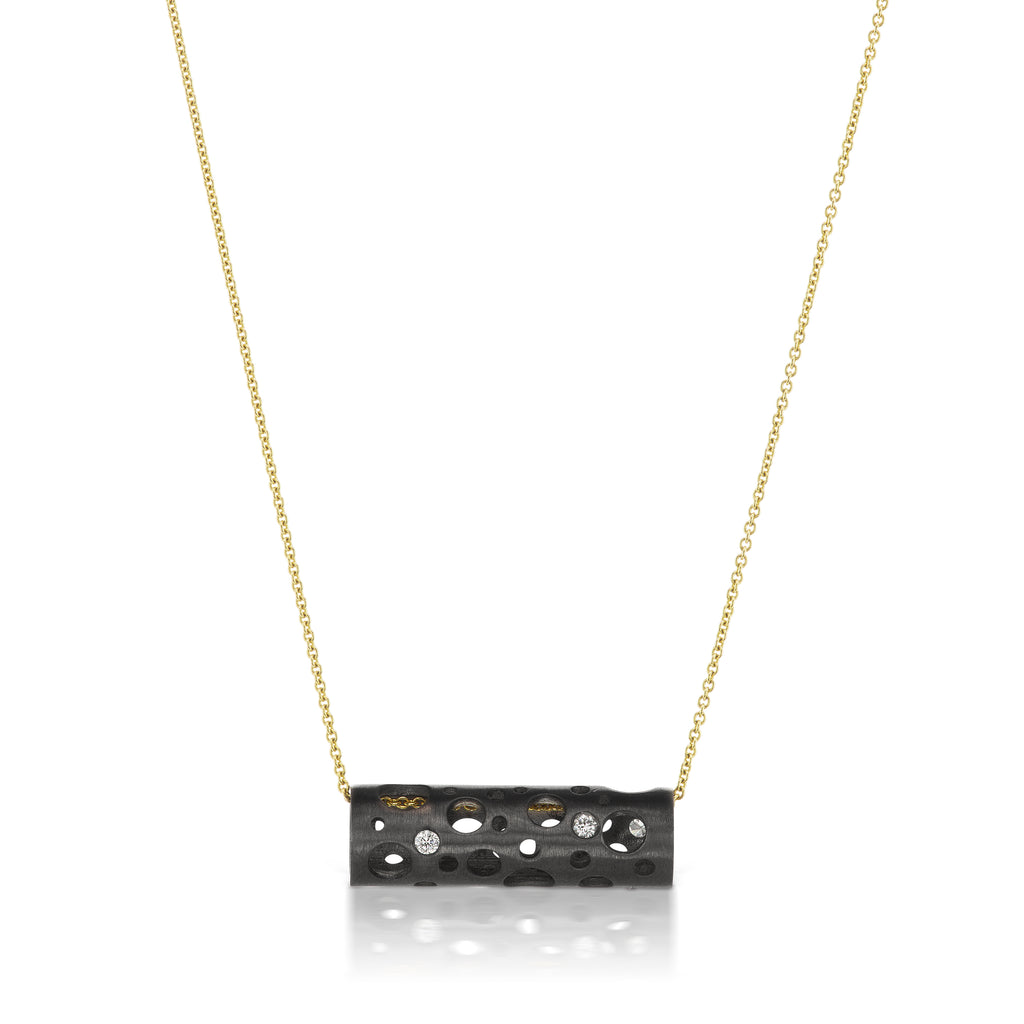 Fun Size Holly Pendant – Dana Bronfman